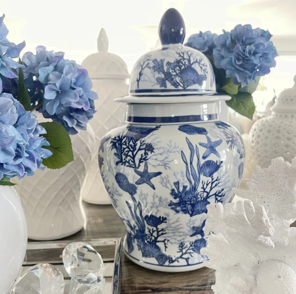 Deckelvase blau weiß mit Korallen maritim – Bild 2